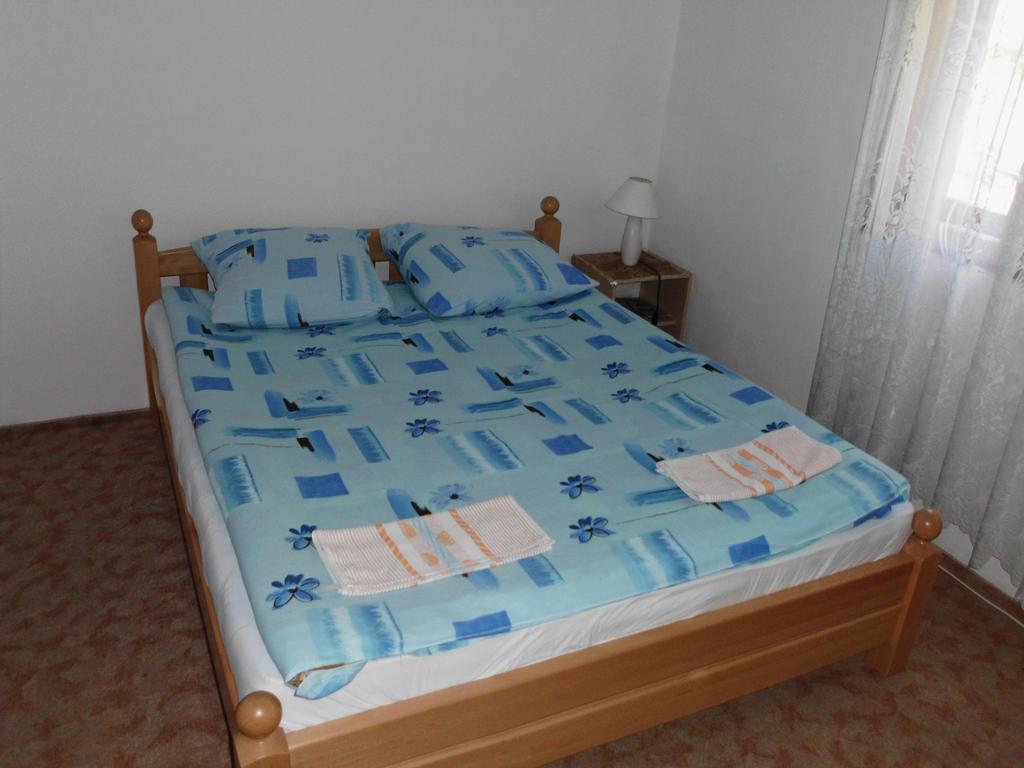 Guest House Krga โคเรนนิซา ห้อง รูปภาพ